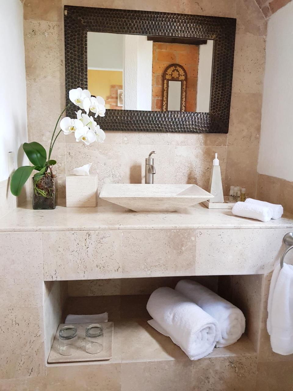 Casa Embrujo Morelia - Boutique Εξωτερικό φωτογραφία